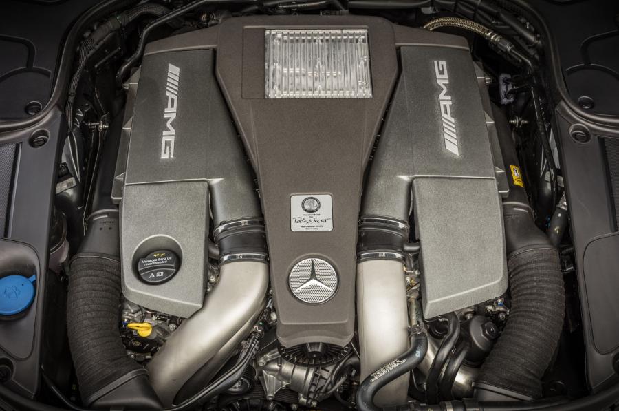  Mercedes-AMG S63 Cabriolet 2015 года  (UK) (фото 7 из 30)